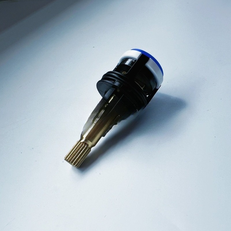 Pièces de robinet de douche 96 - Shower Valve Cartridge avis et prix