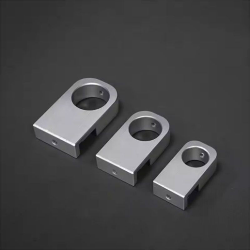Colliers de serrage réglables  - Overflow Pipe Clip avis et prix